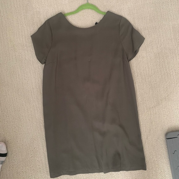 Mumbai the Way Washed Olive Green Shift Dress - Picture 3 of 4